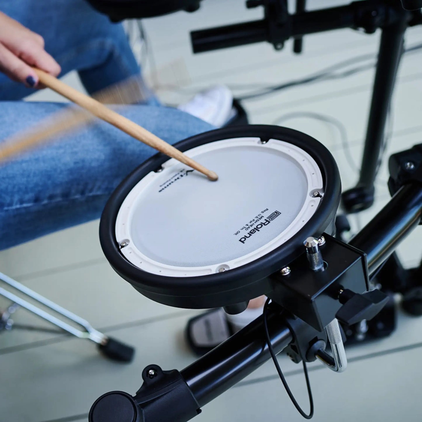 Roland VDrums TD07DMK Double Mesh Electronic Drum Kit
